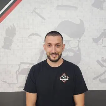Boyan D, Precision Fades & Classic Cuts barber at The Fade Lounge Perth