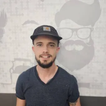 Charles, Modern Styles & Traditional Cuts barber at The Fade Lounge Perth
